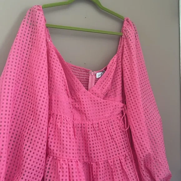 NWT Petal & Pup AUGUSTA LONG SLEEVE MINI DRESS - MAGENTA Size XL - Picture 11 of 16